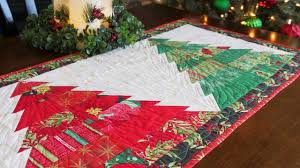Shabby Fabrics Carries A Wide Variety Of Kits Including The Tree Farm Table Runner Splen Christmas Table Runner Pattern Shabby Fabrics Quilted Table Runners