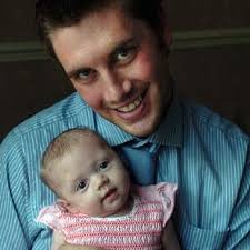 Baby inspires Paris pedal