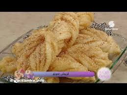حلويات مقلية ومعسلة طريقة تحضير القريوش الجزائري فيديو عالي الجودة Youtube Food To Make Chef Recipes Food