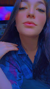 Kari Chen (@karichen5)