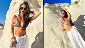 Qatar News - أخبار قطر - Demet Özdemir shakes belly in hot dancing video