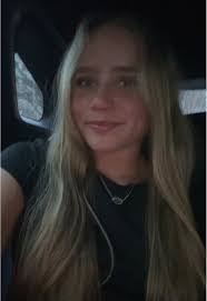 Alexis Sonnier's Instagram, Twitter & Facebook