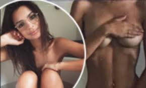 Emily Ratajkowski nude as she celebrates reaching 10 million Instagram  followers | Daily Mail Online