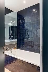 Carrelage Zellige Cuisine Salle De Bains Conseils Utilisation Cote Maison En 2020 Idee Salle De Bain Salle De Bain Zellige Salle De Bain