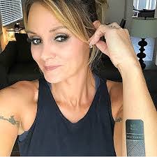 Jillian Randall's Instagram, Twitter & Facebook