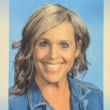 Jennifer Kral's Instagram, Twitter & Facebook