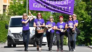 The current population of switzerland is 8,713,791 as of wednesday, june 9, 2021, based on worldometer elaboration of the latest united nations data. Swiss Women Go On Strike As Outrage Builds Over Inequality Financial Times