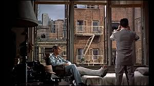 Fenêtre sur cour – Alfred Hitchcock – Tortillapolis