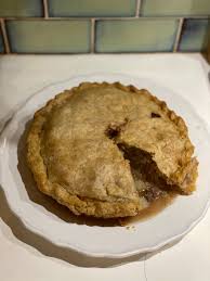 Steak and kidney pie 300 gram lamb's kidneys, trimmed, quartered 1 tablespoon worcestershire sauce sift flour into a bowl. How To Make The Perfect Meat And Potato Pie Recipe Food The Guardian