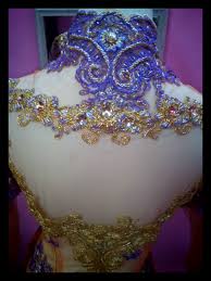 Kebaya brokat ungu juwetsize : Populer 66 Perpaduan Warna Kebaya Ungu