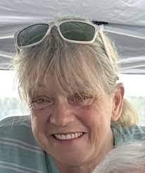 Belinda Fields's Instagram, Twitter & Facebook