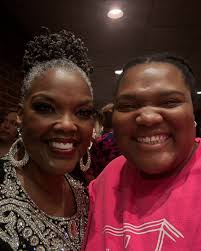 Mariah E. Graves (@mariahegraves) · Instagram photos and videos