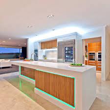 Modern interior design emphasizes strong lines, a lack of ornamentation and minimal texture; 75 Beautiful Modern Home Design Houzz Pictures Ideas July 2021 Houzz