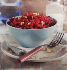 Rote bete kennen wir vor allem eingelegt als kugeln oder scheiben im glas. Coleslaw Mit Rote Bete Low Carb Leicht Rezept