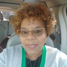 Micki Davis (@Mickiaka)