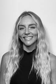 Krista Ambrose's Instagram, Twitter & Facebook