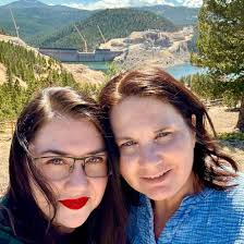 Anybody have recommendations for puppy training classes in the area?  Looking for group classes as opposed to individual. Thanks