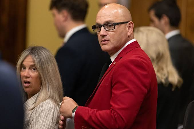 Missouri Supreme Court finds Denny Hoskins was 'in contempt'