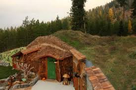 Wer ein haus selber bauen möchte, erhofft sich vor allem eine geringere finanzielle belastung. Gartenhaus Selber Bauen Willkommen Im Auenland