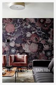 Der Italienische Hersteller Londonart Lasst Einzigartige Tapeten Von Seinen Designern Kunstlern Architekten Illust In 2020 Tapeten Exklusive Tapeten Moderne Tapeten