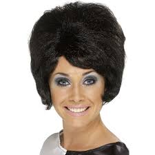 Welche frisur passt zu mir, hochsteckfrisuren, kurzhaarfrisuren damen. 60er Jahre Beehive Perucke Schwarz Kurz