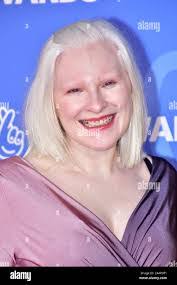 John Hilling's Instagram, Twitter & Facebook