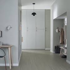 Marmoleum click presents a new range of easy to install marmoleum panels made of water forbo marmoleum click is available in 23 colours ranging from soothing neutrals to vibrant bolds. Linoleumgolv Forbo Marmoleum Click Trace Of Nature 90x30 Cm