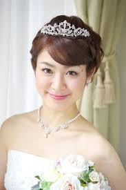 花嫁 人気 ティアラ ヘアスタイル アップ 髪型 アップ ウェディングヘア ウェディング ヘア ティアラ