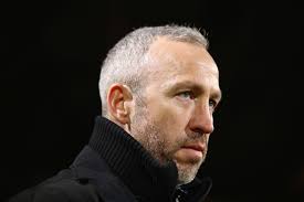 Em um jogo maluco, o manchester united recebeu o aston villa no old trafford, pela 14ª rodada da a partida em manchester teve de tudo. Shaun Derry Risks Upsetting Leeds United Fans With Comments About Aston Villa Ace Jack Grealish