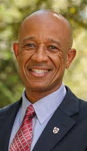 Edward Mayberry's Instagram, Twitter & Facebook