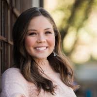 Lauren Mcmurray's Instagram, Twitter & Facebook