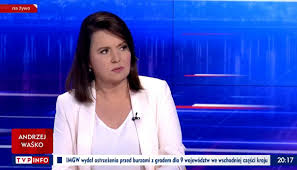 Po zaledwie kilku dniach widzowie zauważyli jej brak i zaczęli dociekać, co za nim stoi. Gosc Wiadomosci W Tvp Rozmowa Danuty Holeckiej Z Katarzyna Lubnauer Klotnie W Studio Polityka Wiadomosci Gazeta Pl