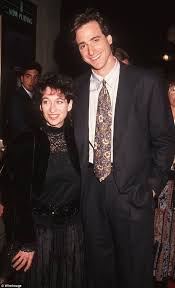 Jun 15, 2021 · everything seems to be coming up roses for this permanent a+ list rapper who is on your television all the time. Sherri Kramer Wiki Height Weight Age Boyfriend Family Biography Net Worth More