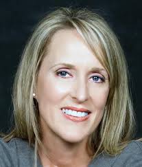 A Zoo of a Homicide (A Cozy Mystery Tribe Anthology)