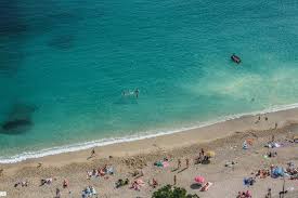 Seloger vacances vous propose un choix varié de location, appartement, gite, chalet ou même camping pour passer des vacances en famille ou entre amis dans la destination de votre choix. Campings Hotels Deplacements Comment Partir En Vacances Cet Ete Actu