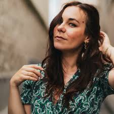 Stream Spot Radio IKEA by Alexia Papineschi Comédienne