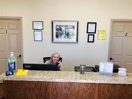 Open since 1975 and owned by more than 167 local veterinarians, the veterinary emergency clinic is a certified veccs iii facility with locations in casselberry, orlando, waterford lakes, and leesburg. Veterinarian Near Me Contact Us The Emergency Veterinary Clinic