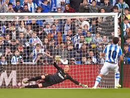 Karşılaşma öncesi katalan ekibi barça son çalışmalarını stadyumda yaptığı antrenmanla tamamladı. La Liga Barcelona Pegged Back By Real Sociedad After Marc Andre Ter Stegen Error Football News