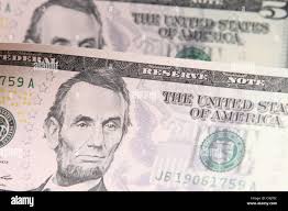 Cinque dollari immagini e fotografie stock ad alta risoluzione