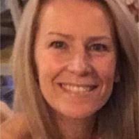 Toni Clayton's Instagram, Twitter & Facebook