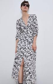 Shop with afterpay on eligible items. Zara White And Black Floral Dress Women S Fashion Tops Sleeveless On Carousell