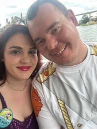 What happens at the party between 4pm and 7pm?