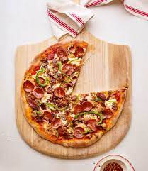 Meat Lovers Supreme Pizza Recipe Pizza Recipes Easy Gourmet Pizza Gourmet Pizza Recipes