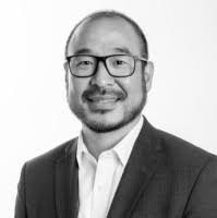 Ken Suh's Instagram, Twitter & Facebook