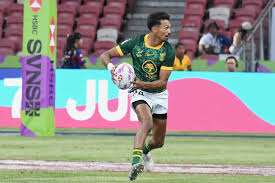 三上悠亜 アイドル活動してるJK同級生とスクール水着で秘密のエッチ！