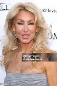 82 Eloise Thompson Stock Photos, High-Res Pictures, and Images