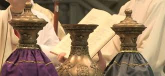 Alle 21:00 si è svolta la processione degli strumenti… 8dqxbnrvr5xsim