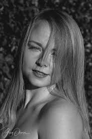 What Makes You Different ... Make You Beautiful ... Modèle : Zélie  Lallemand-Werny 🌪 https://www.instagram.com/greg.olivier.photography/  https://www.gregolivier.com/