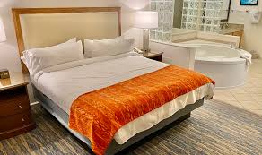 Check spelling or type a new query. Florida Hot Tub Suites Hotels With Romantic In Room Whirlpool Tubs