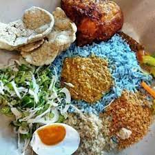 Resepi ini saya pelajari dari arwah ibu sy.sangat menyelerakan.sesuai di hidangkan bersama keluarga.resepi ini. Resepi Nasi Kerabu Pantai Timur Resepikek Camored Com